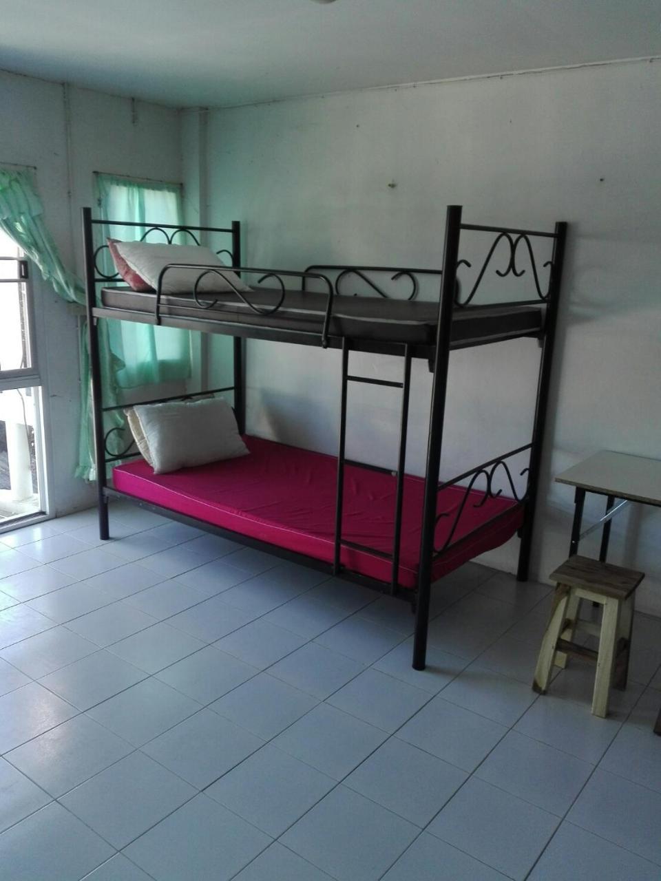 Gondor Hostal
